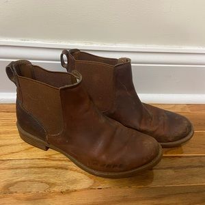 Timberland brown Chelsea boots size 7.5